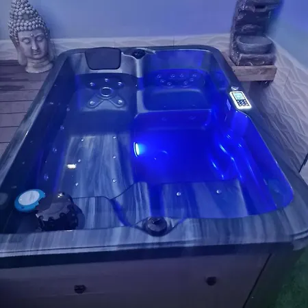 Duplex De 2 Y 2 Banos Y Con Jackuzzi Privado Apartman *