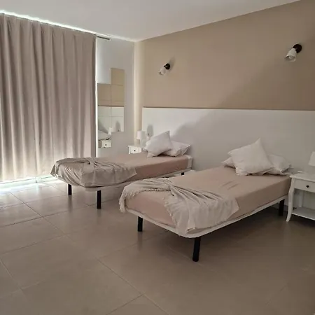 Apartman Duplex De 2 Y 2 Banos Y Con Jackuzzi Privado *