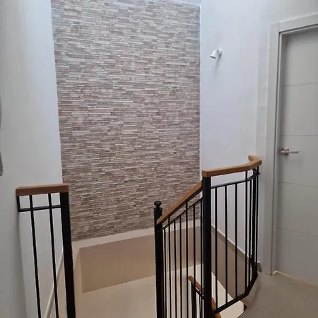 Duplex De 2 Y 2 Banos Y Con Jackuzzi Privado *